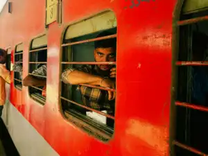 ஆன்லைன் தட்கல் முன்பதிவு ரயில்வேக்கு ஆதார் ஒடிபி சரிபார்ப்பு இப்போது கட்டாயம்